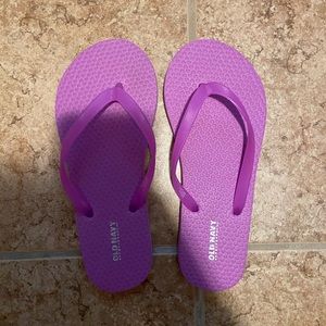 old navy slippers $1